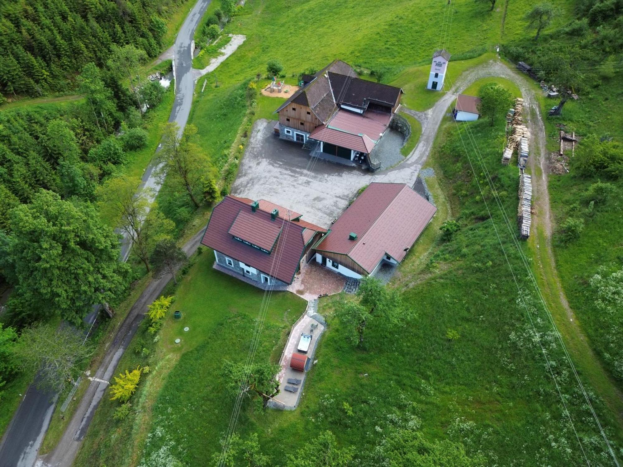 Landhaus Gruenjuwel Himmelberg Екстериор снимка