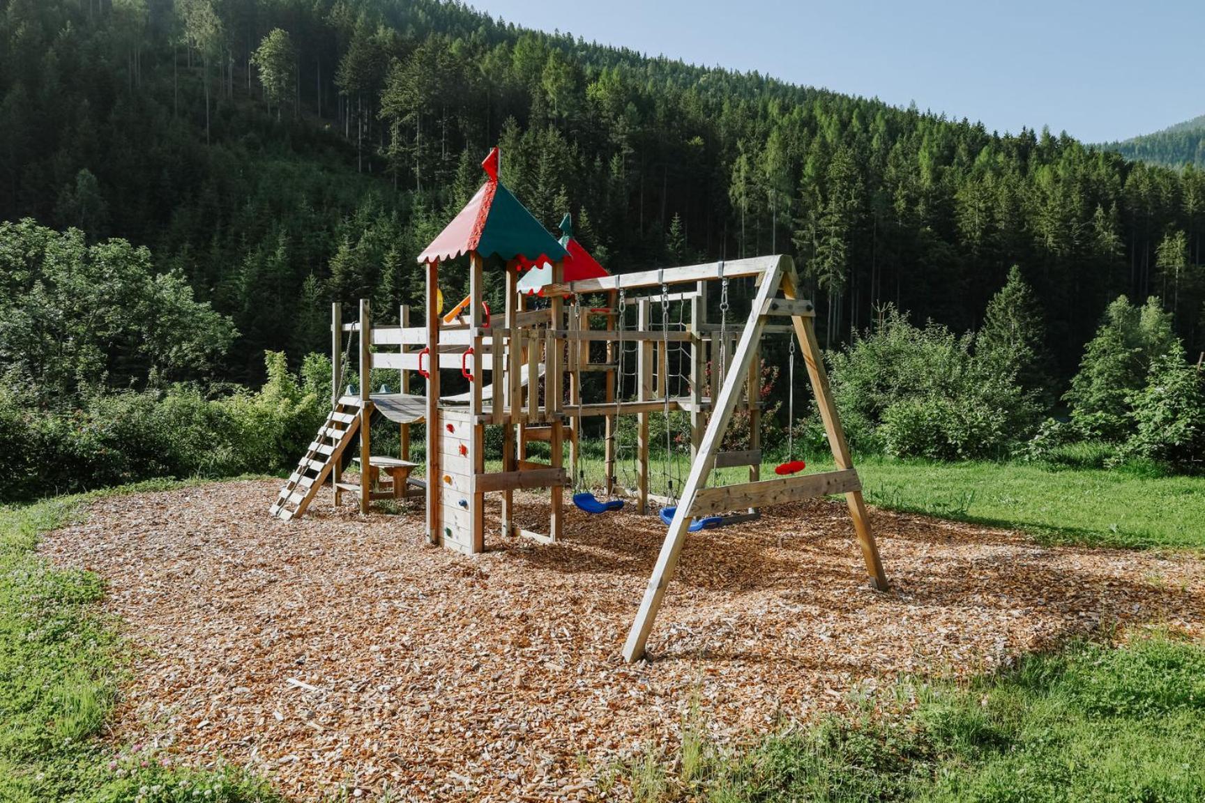 Landhaus Gruenjuwel Himmelberg Екстериор снимка