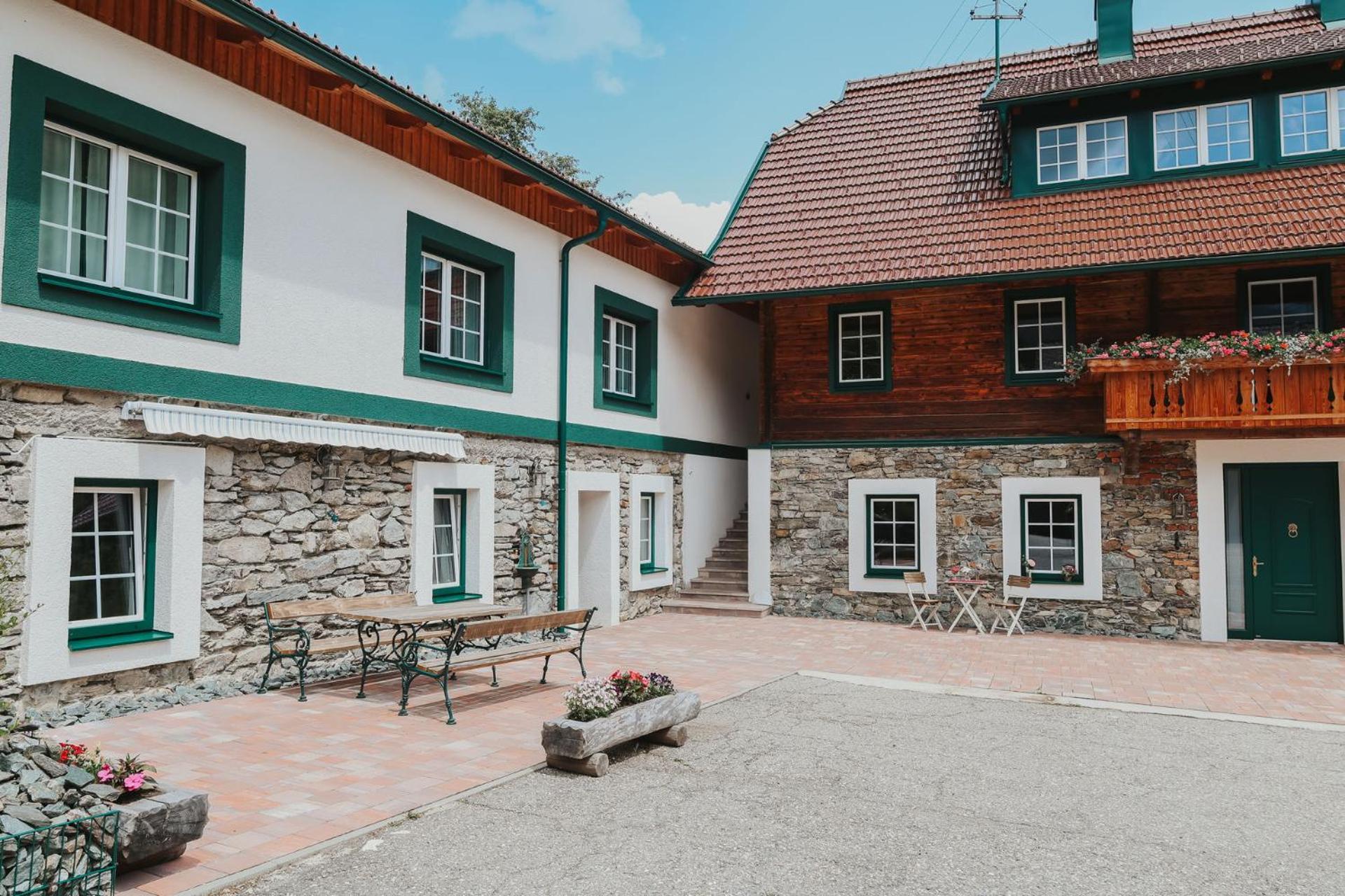 Landhaus Gruenjuwel Himmelberg Екстериор снимка
